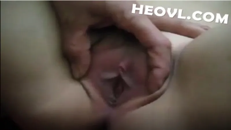 Quan hệ e lan bướm đẹp